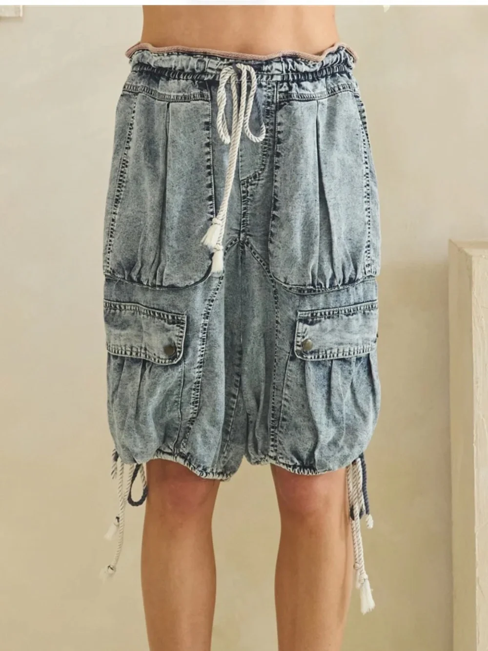 💲Oli & Hali “ LISA 2 ” Oli and Hali MULTI POCKET MID-RISE CARGO SHORTS 30